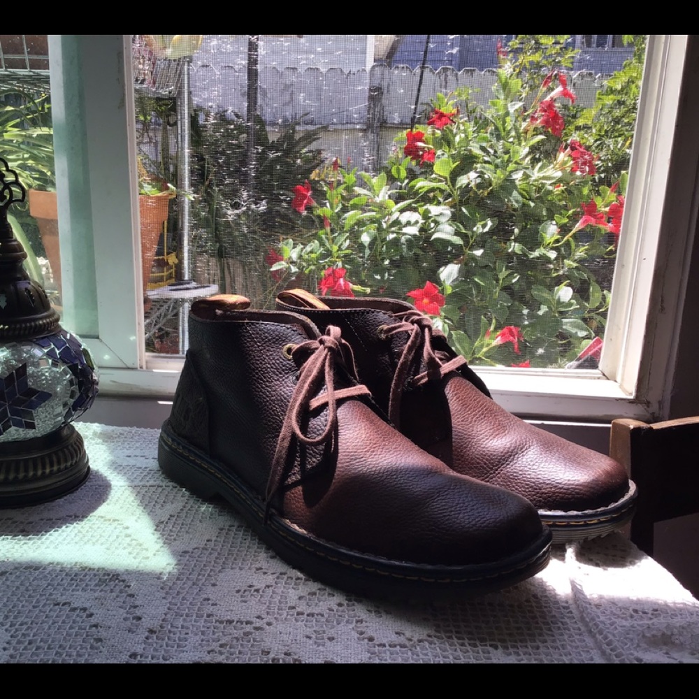 DR MARTENS High TOPS  BROWN 13 men’s